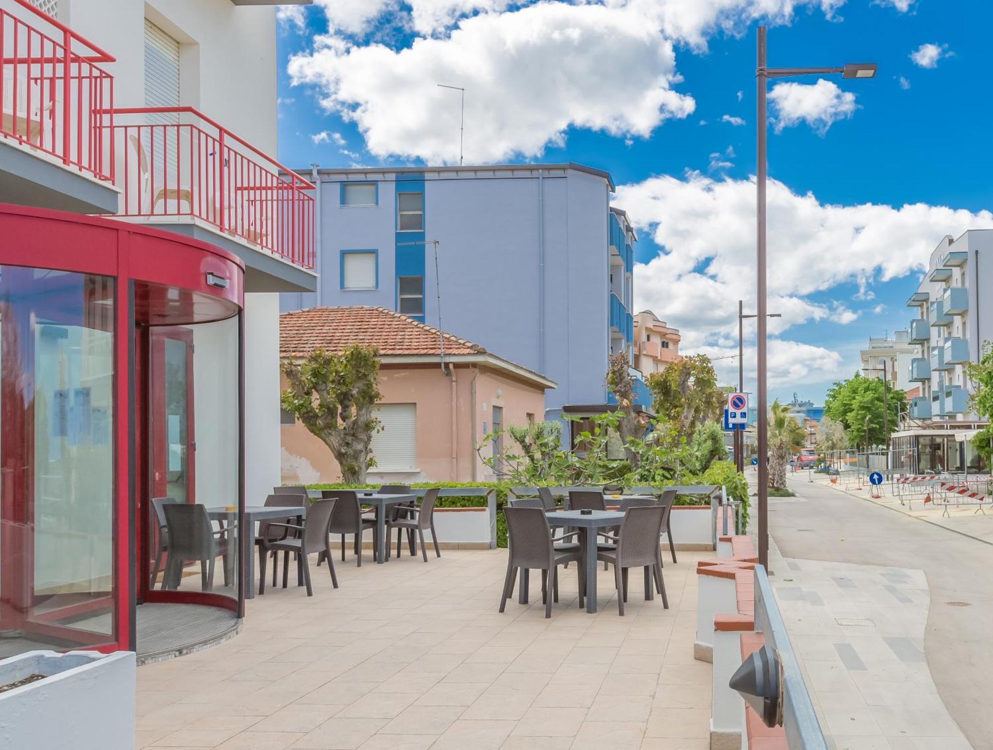 Hotel Marylise Rimini Buitenkant foto