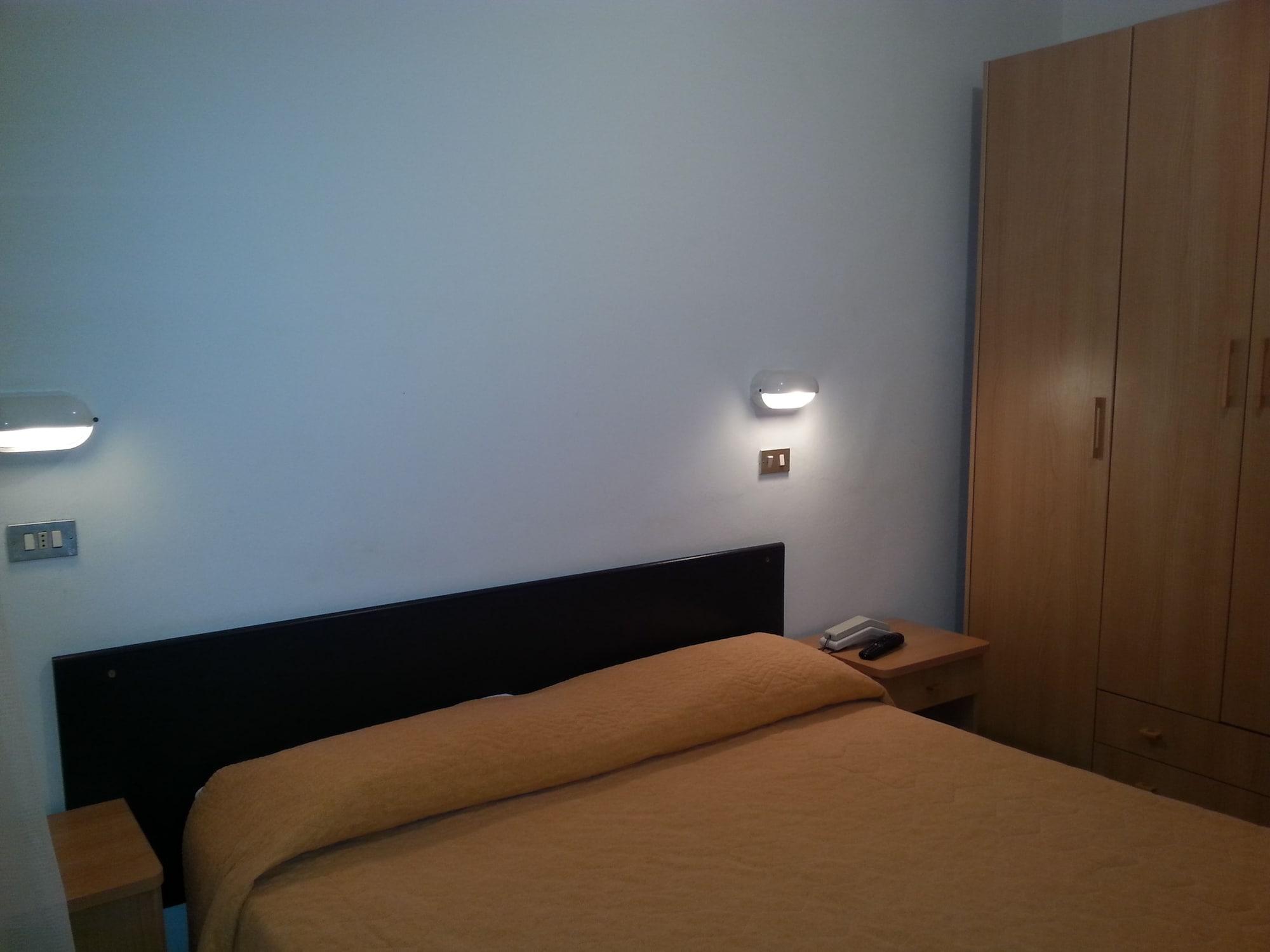 Hotel Marylise Rimini Buitenkant foto
